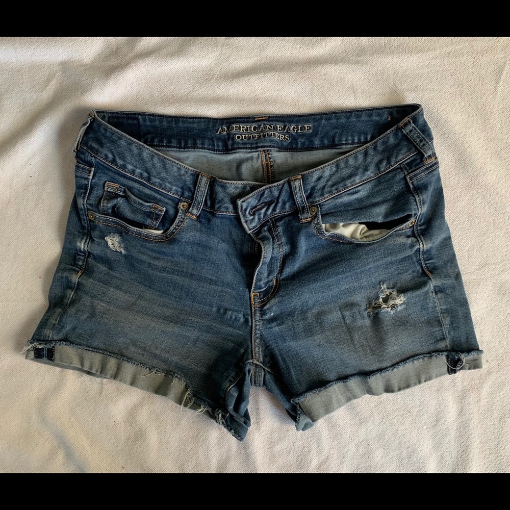 American Eagle Super Stretch Distressed Jean Short